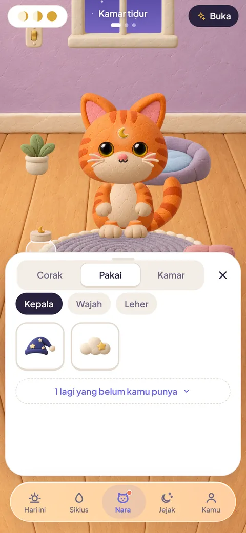 Nara di kamarnya dengan laci lemari baju terbuka.
